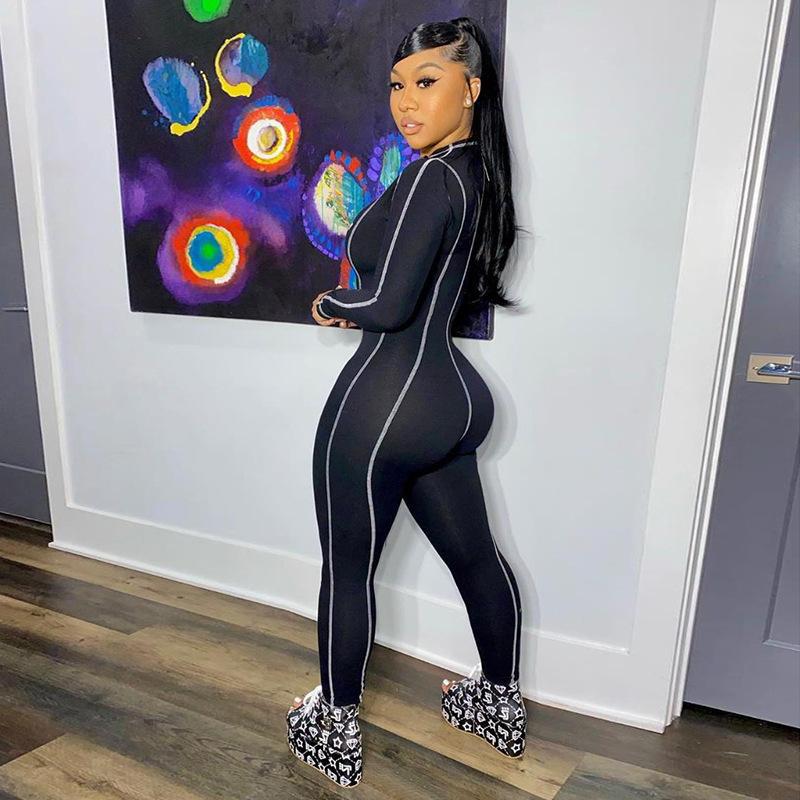 Avrupa ve Amerikan Alfabe Baskılı Seksi Fermuarlı Tulum